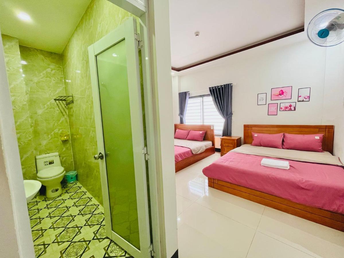Love Homestay & Spa Quy Nhon Esterno foto